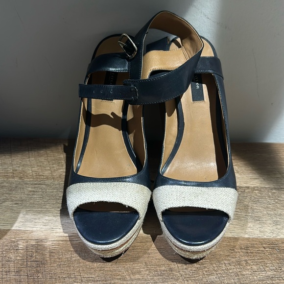 Ann Taylor Heels - Picture 1 of 3